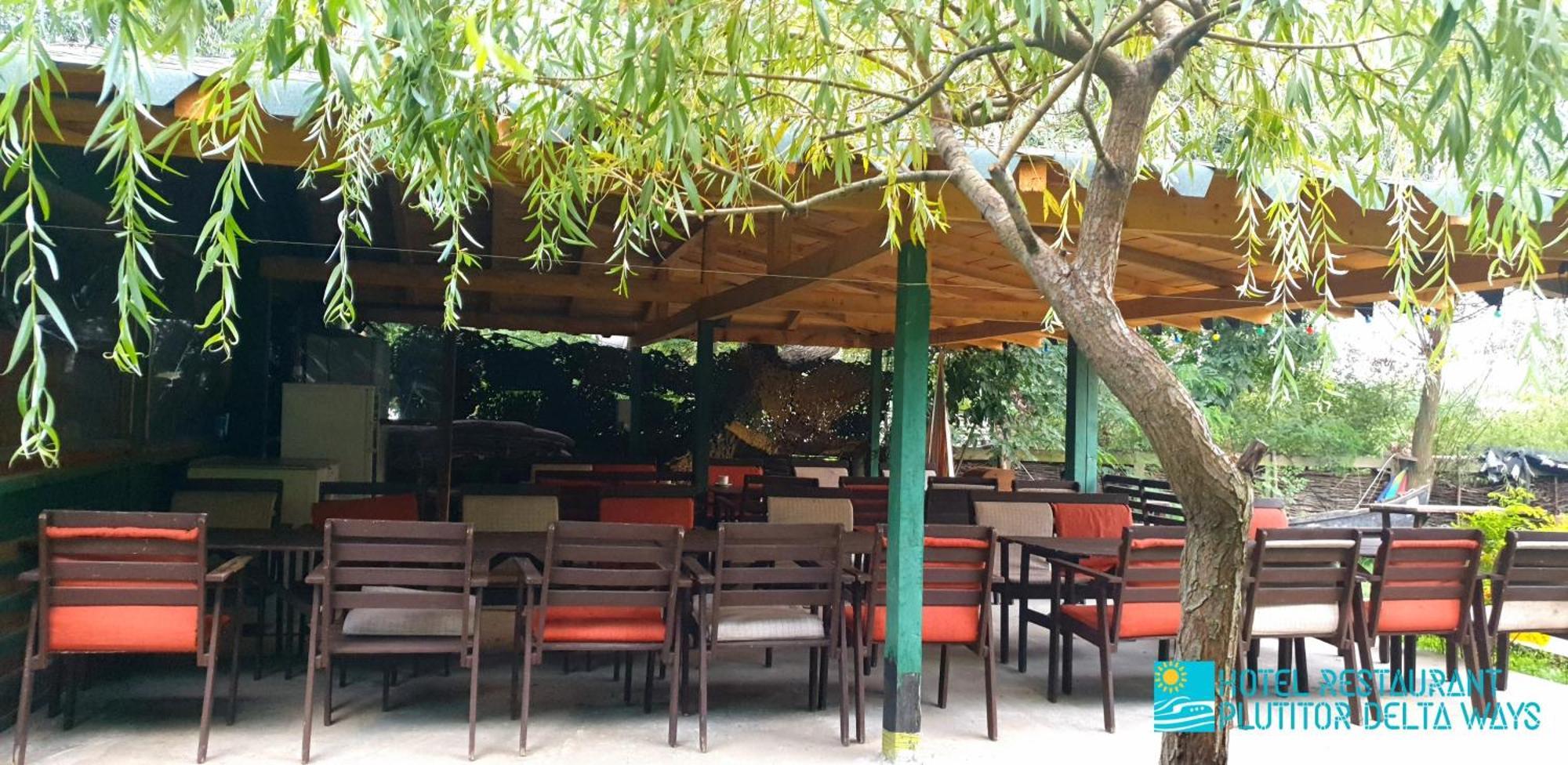 Hotel Restaurant Plutitor Delta Ways Nufaru Exterior foto